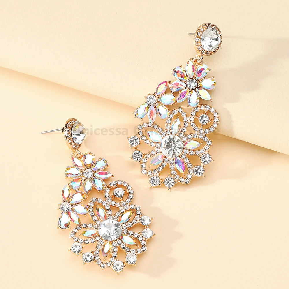 Luxury Design Elegant Charming Dangle Earrings