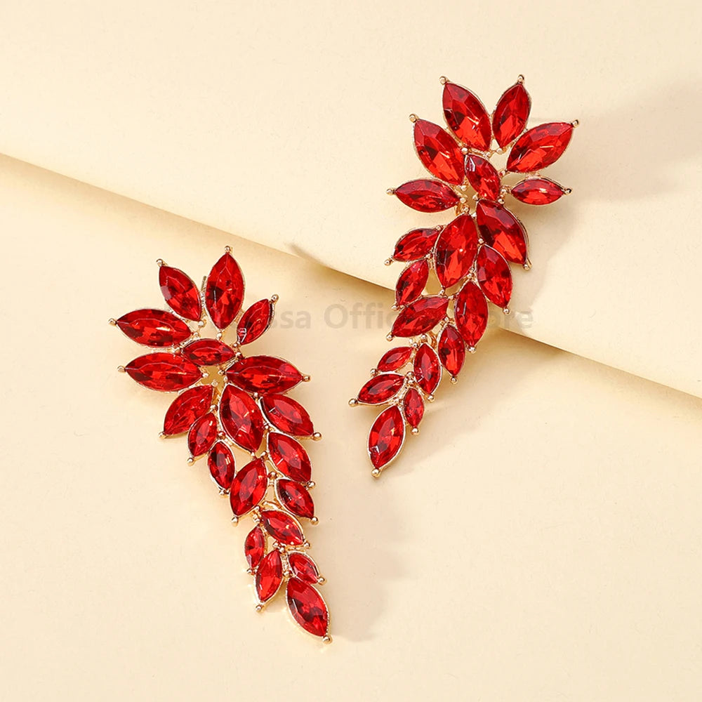 Classic Vintage Design Leaves Rhinestone Earrings