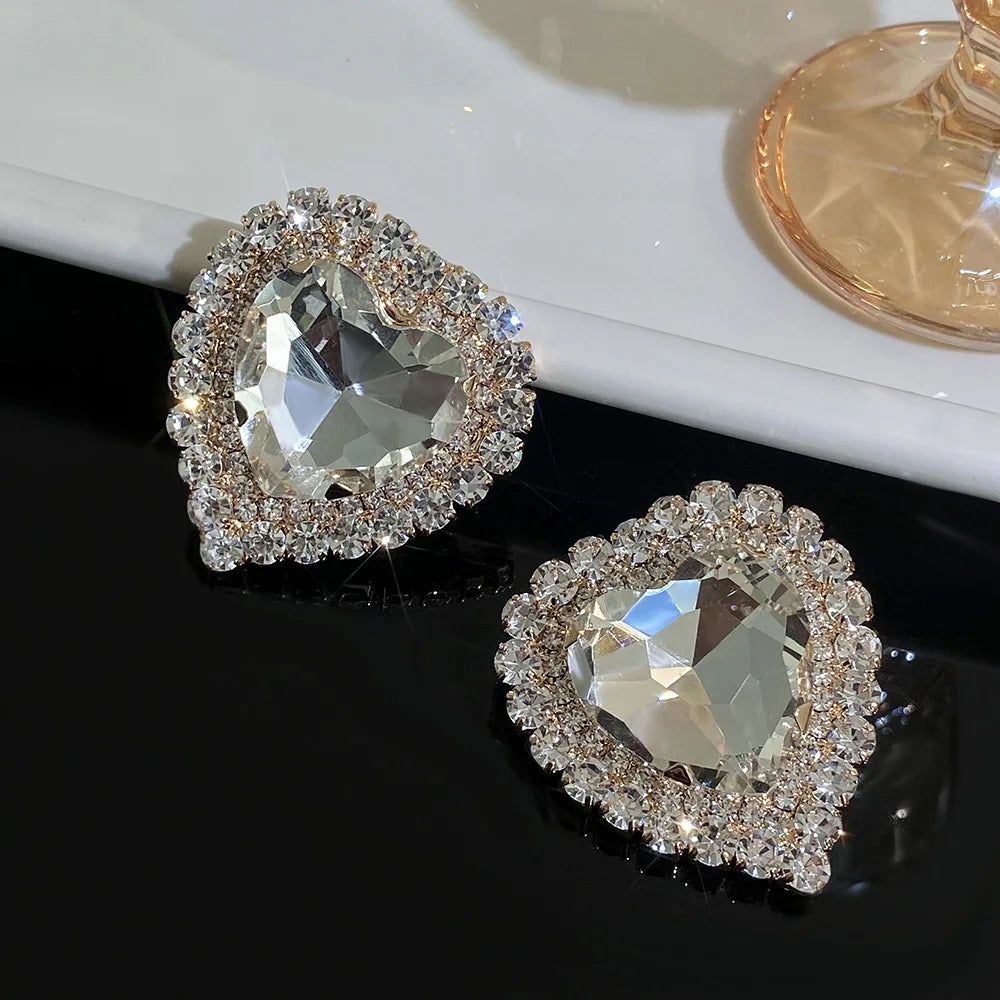 Luxury Full Rhinestone Heart Stud Earrings - Fanci Goddess